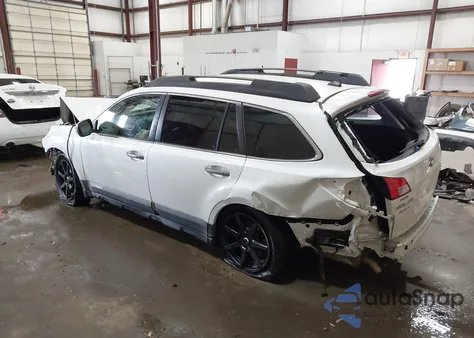 2014 Subaru Outback 3.6R Limited z USA, uszkodzony, nr VIN 4S4BRDPC6E2255250